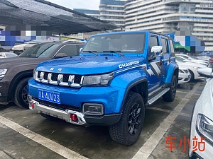 北京 BJ40 2018款 BJ40 PLUS 2.3T 四驱环塔冠军版