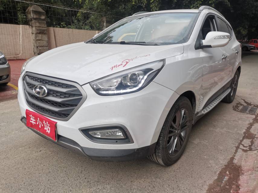 现代 ix35 2013款 2.0 手自一体 GLS 两驱智能型
